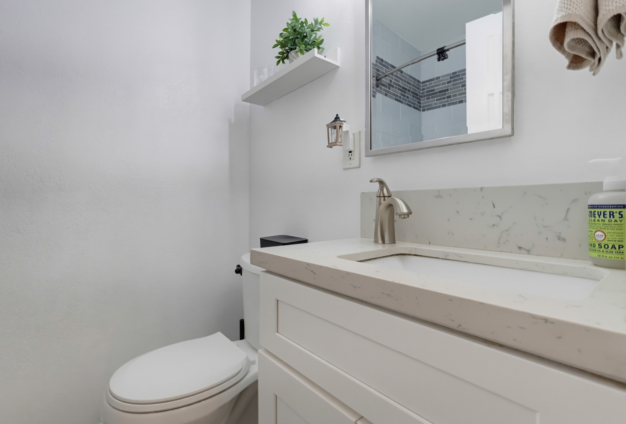 Virtual tour photo 59 of 85 for 4368 Levelside Ave
