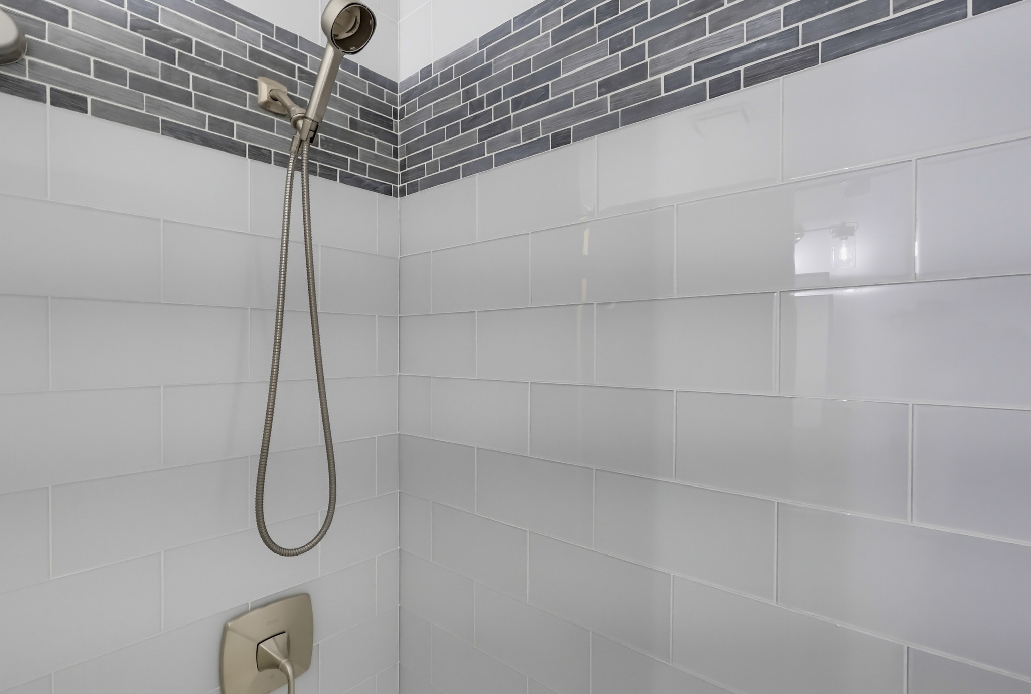 Virtual tour photo 61 of 85 for 4368 Levelside Ave