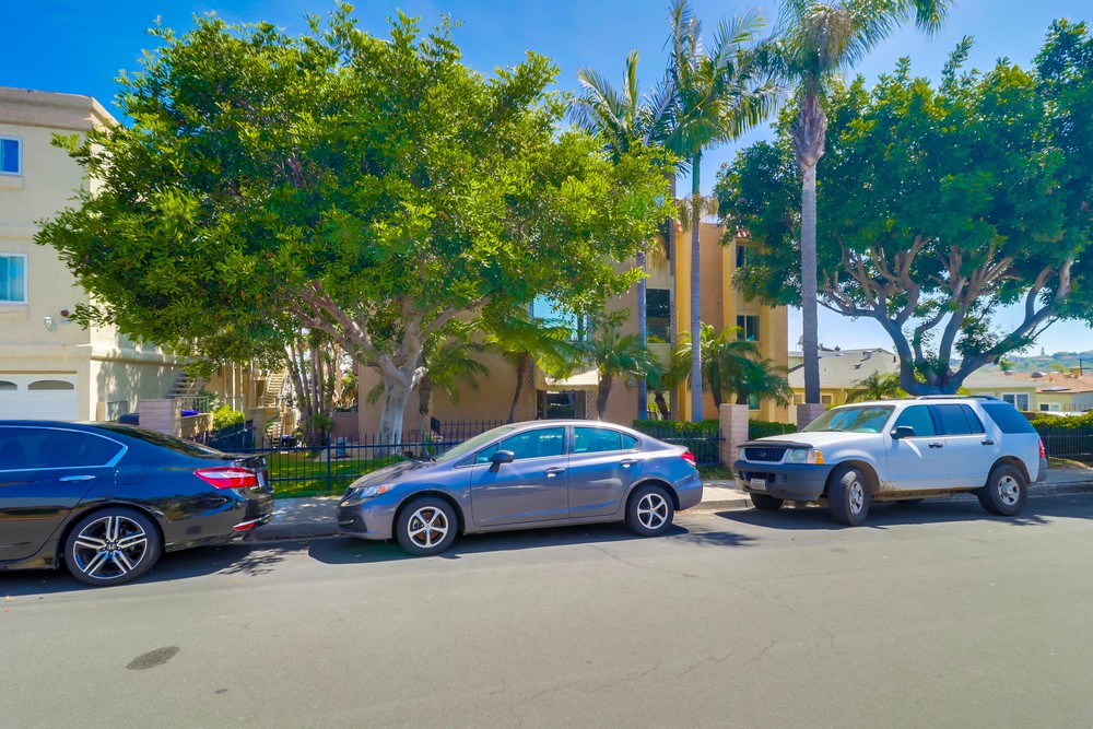 Virtual tour photo 3 of 32 for 4368 Temecula St UNIT 301
