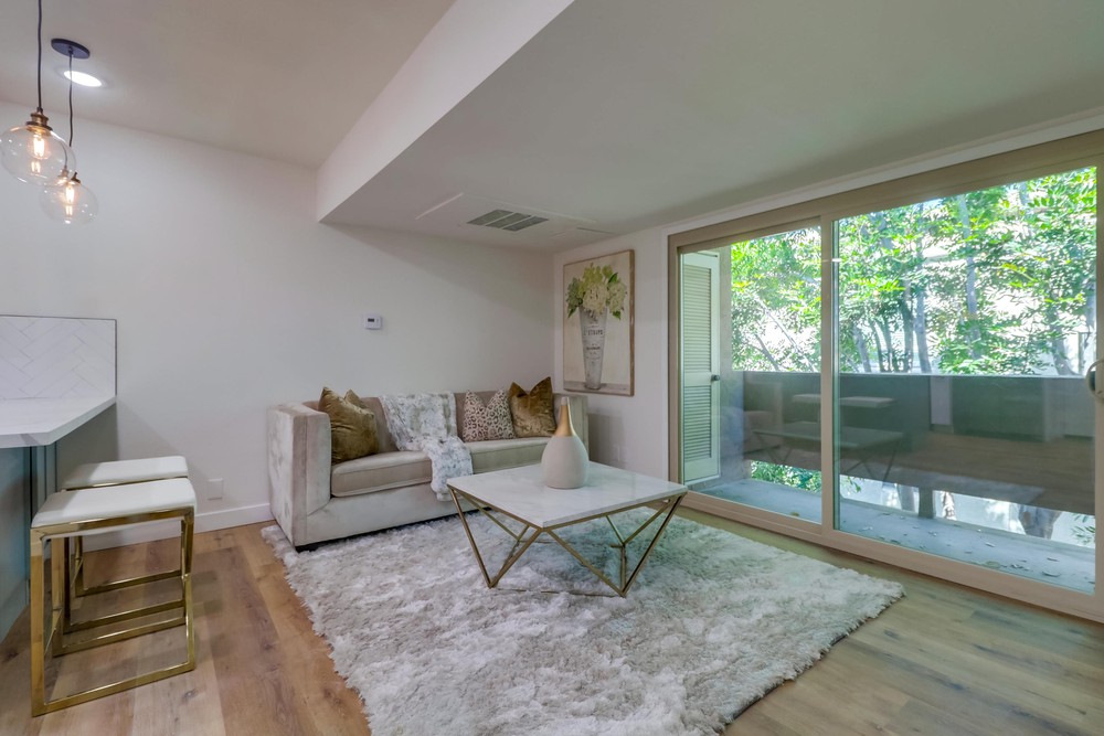 Virtual tour photo 8 of 32 for 4368 Temecula St UNIT 301