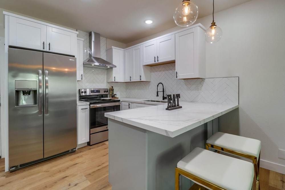 Virtual tour photo 13 of 32 for 4368 Temecula St UNIT 301
