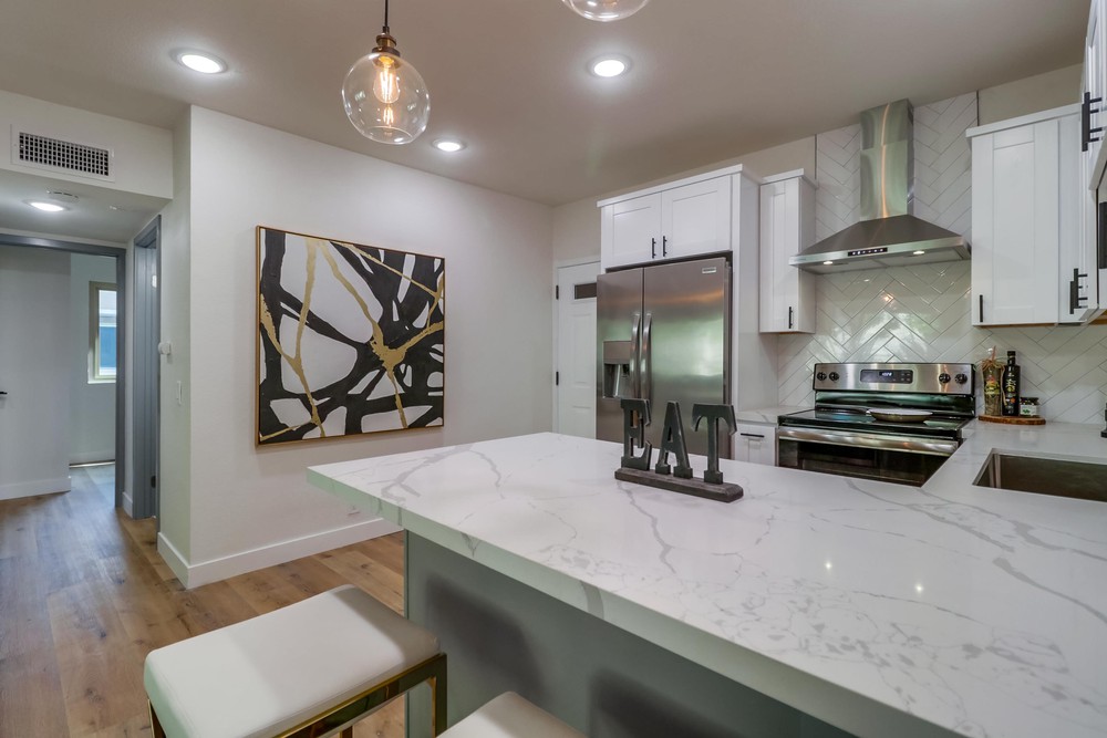 Virtual tour photo 14 of 32 for 4368 Temecula St UNIT 301