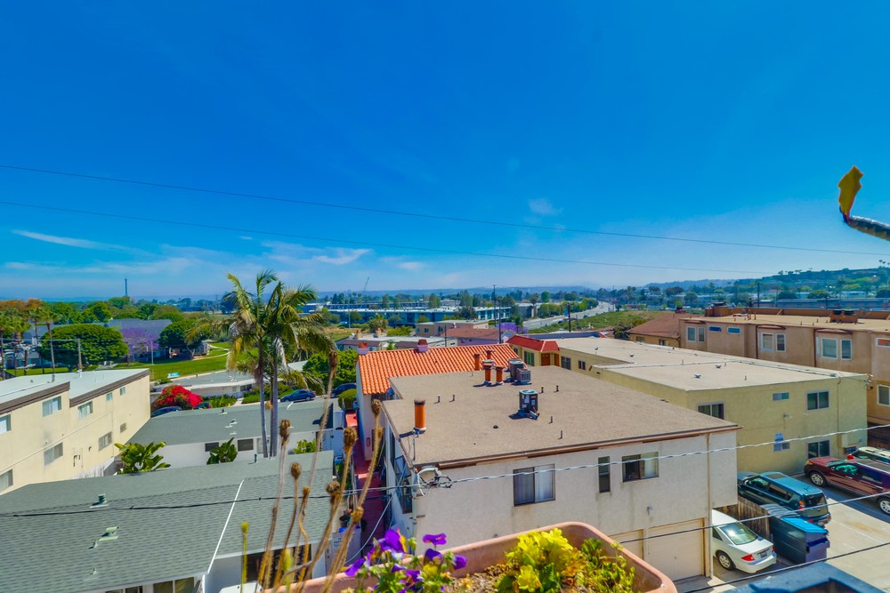 Virtual tour photo 31 of 32 for 4368 Temecula St UNIT 301