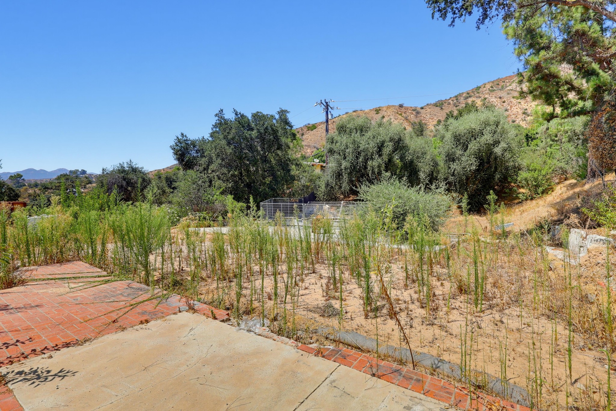 Virtual tour photo 10 of 38 for 437 Devonwood Rd