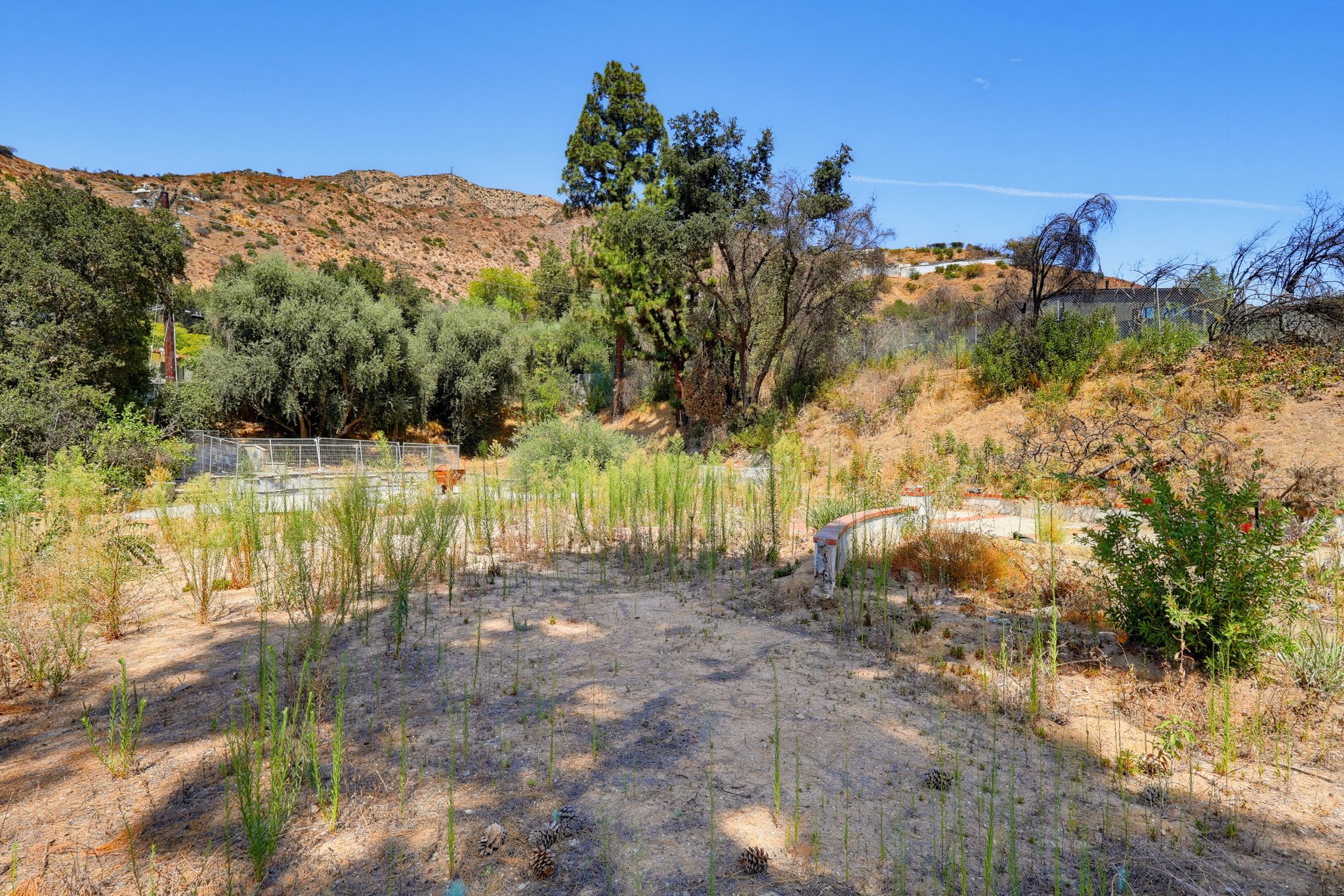Virtual tour photo 18 of 38 for 437 Devonwood Rd