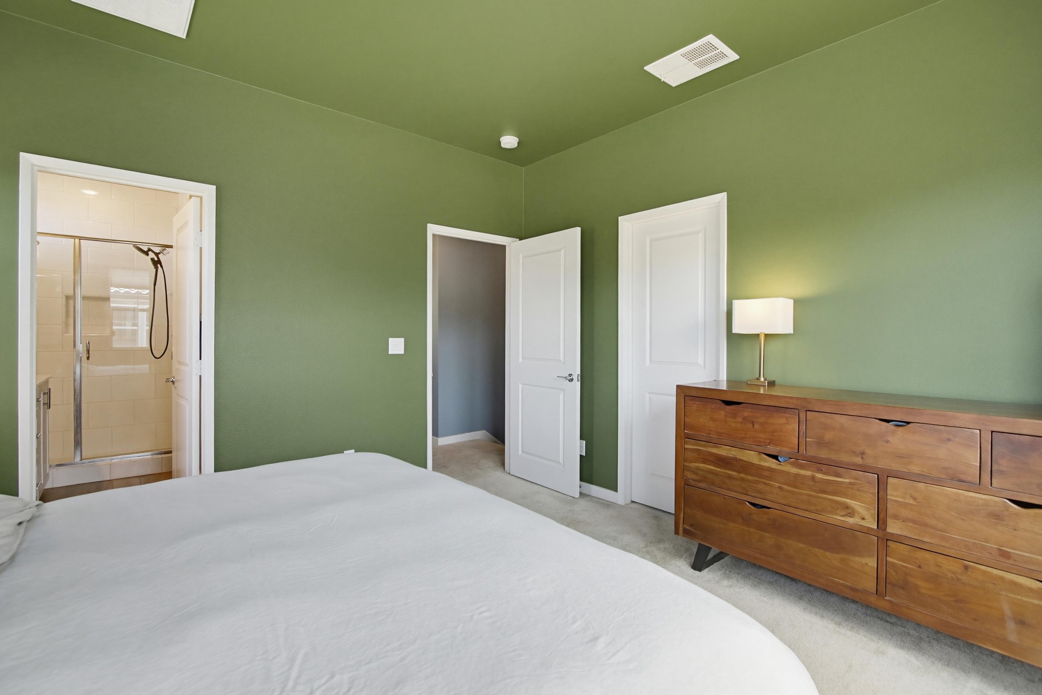 Virtual tour photo 23 of 58 for 437 Jupiter Gln