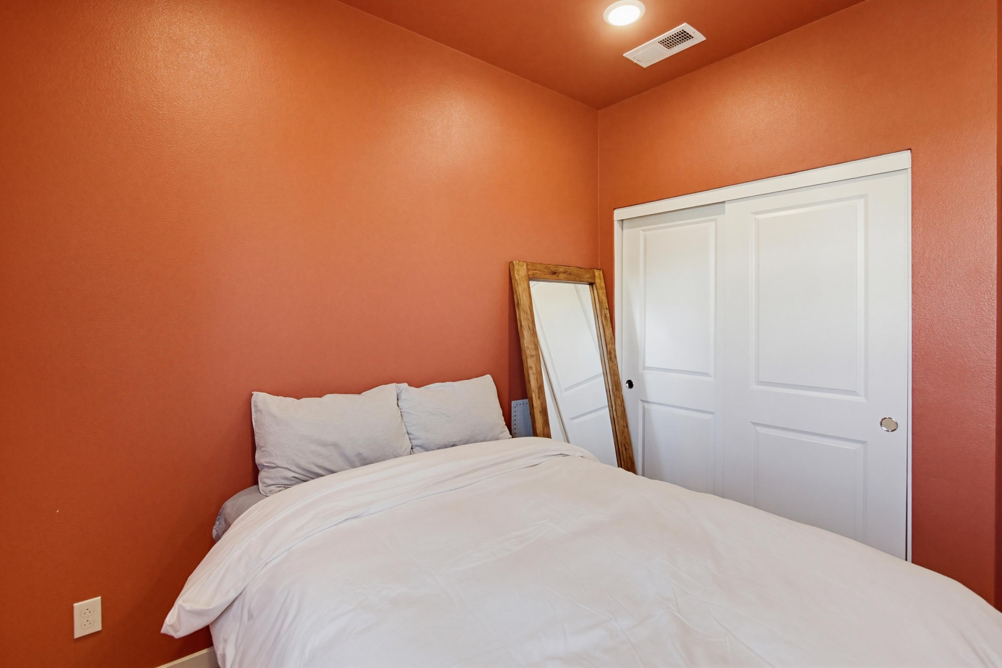 Virtual tour photo 29 of 58 for 437 Jupiter Gln