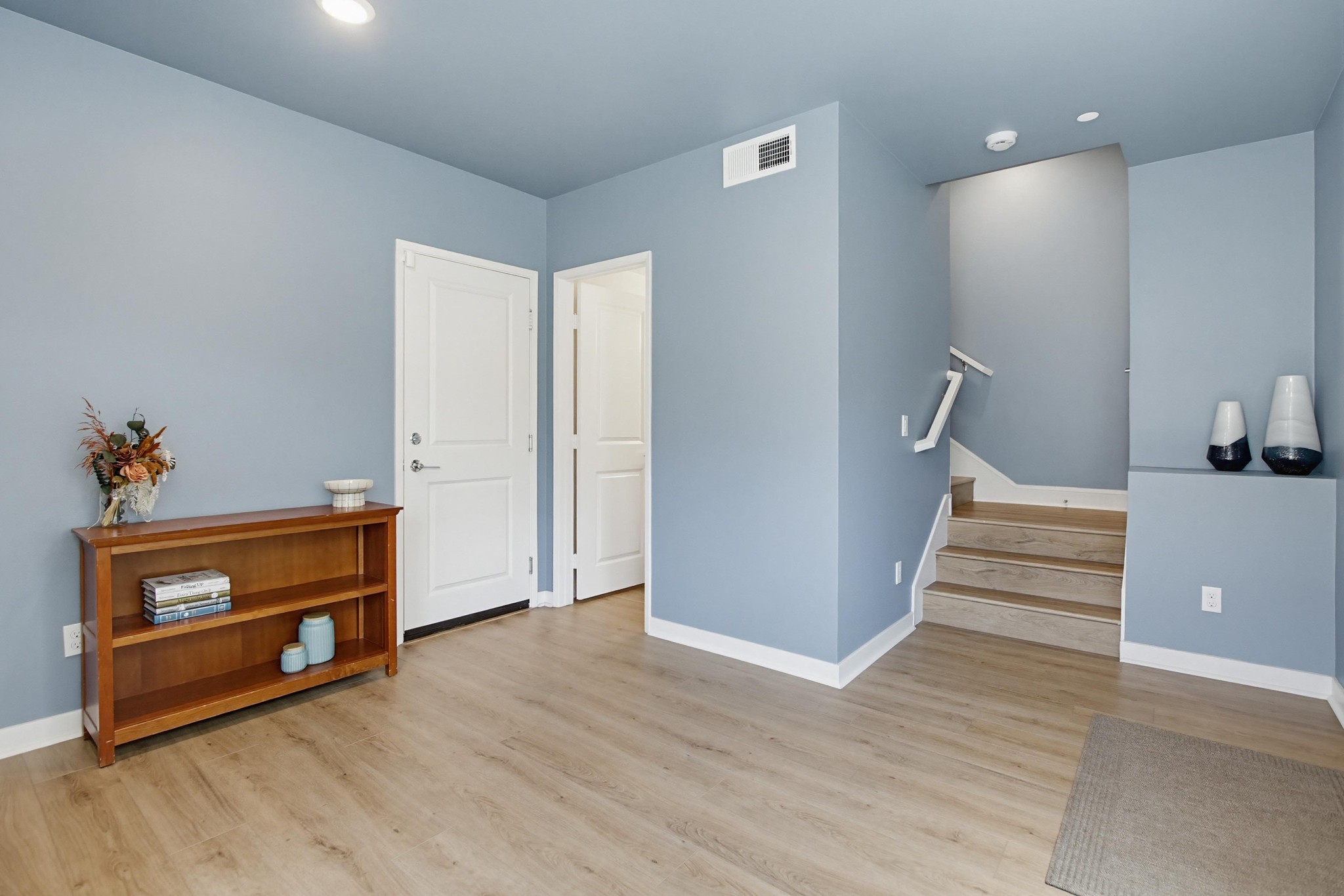 Virtual tour photo 34 of 58 for 437 Jupiter Gln