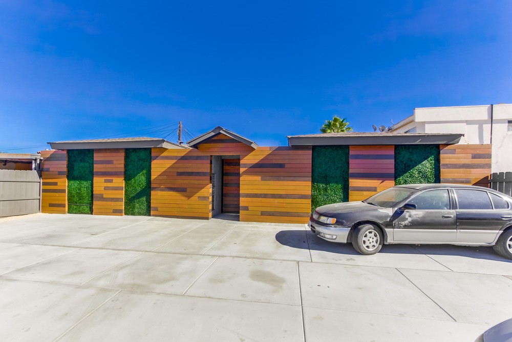 Virtual tour photo 7 of 43 for 4373 51st St