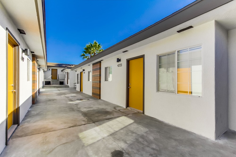 Virtual tour photo 15 of 43 for 4373 51st St