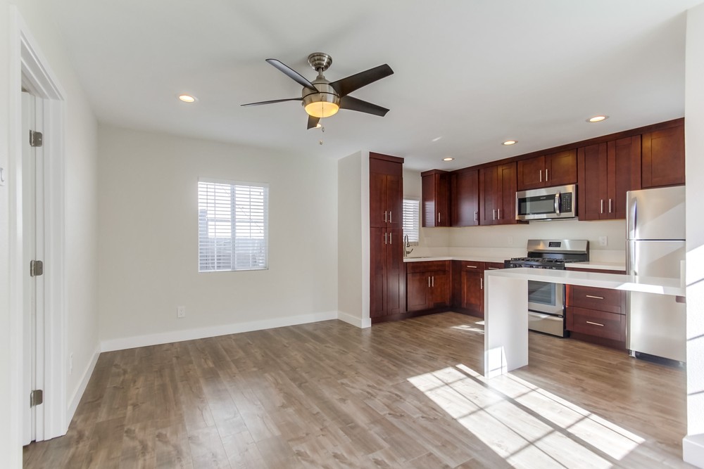 Virtual tour photo 29 of 43 for 4373 51st St
