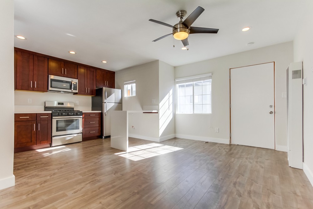 Virtual tour photo 30 of 43 for 4373 51st St