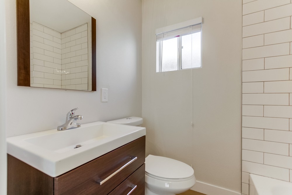 Virtual tour photo 38 of 43 for 4373 51st St