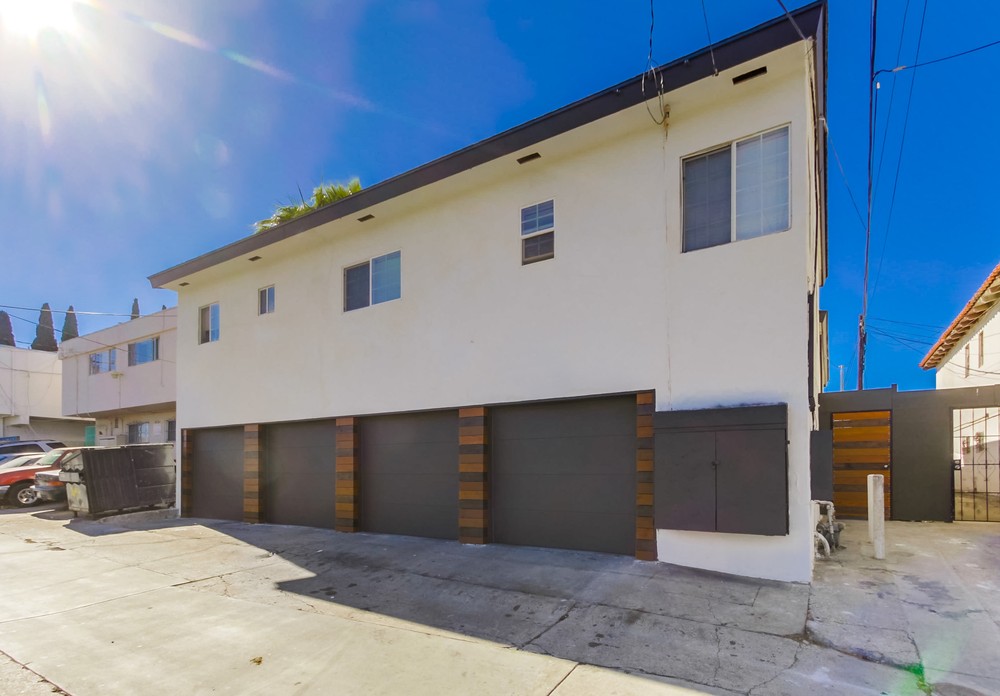 Virtual tour photo 42 of 43 for 4373 51st St