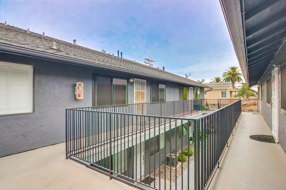 Virtual tour photo 6 of 41 for 4375 37th St