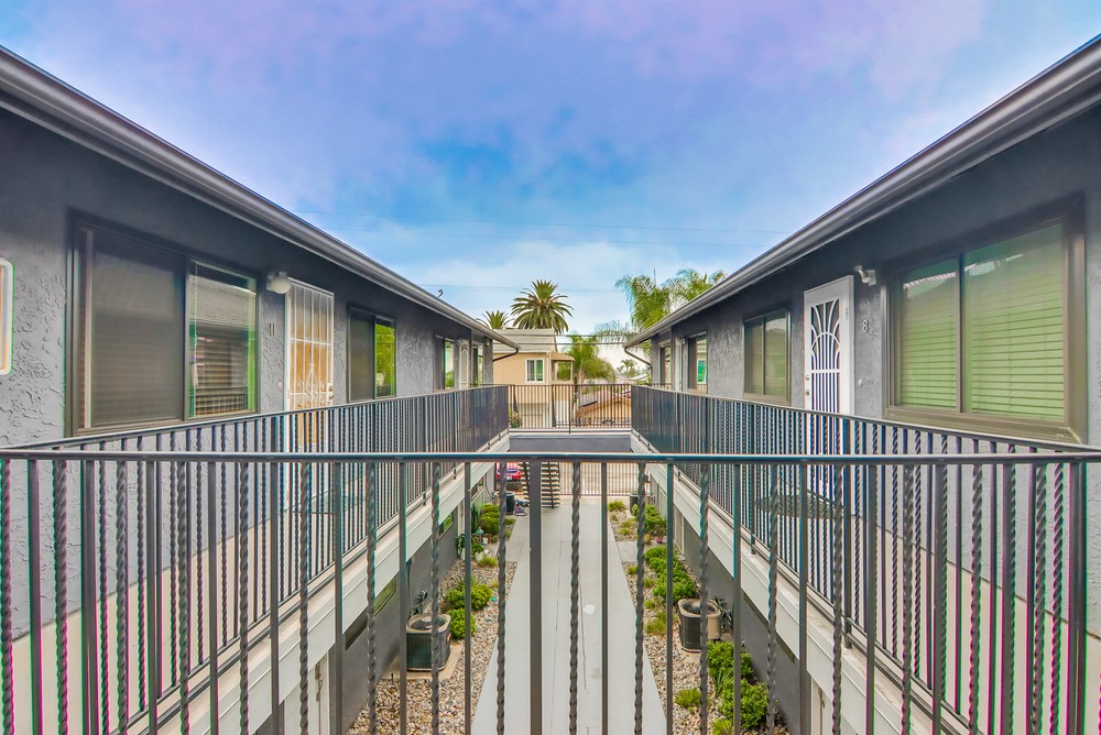Virtual tour photo 7 of 41 for 4375 37th St