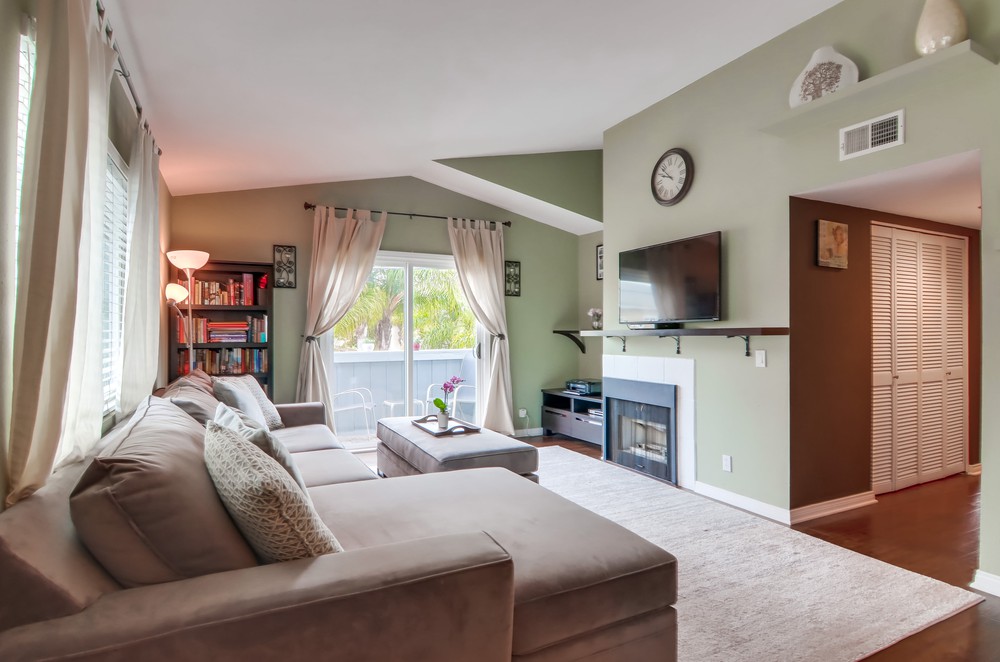 Virtual tour photo 10 of 41 for 4375 37th St