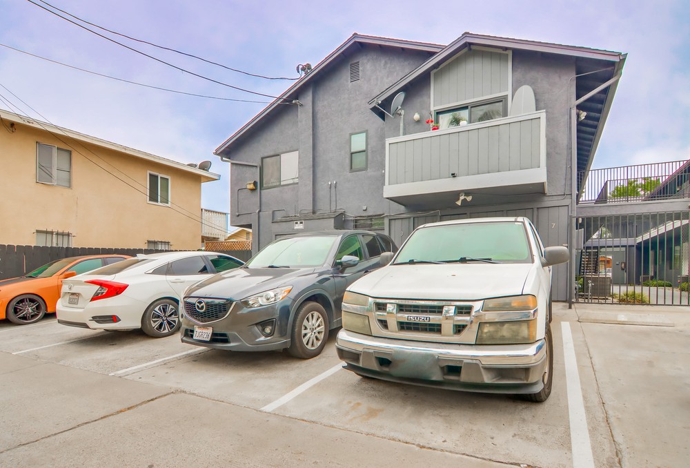 Virtual tour photo 42 of 41 for 4375 37th St