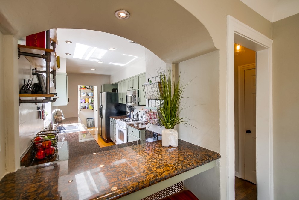 Virtual tour photo 24 of 58 for 4378 Cherokee Ave