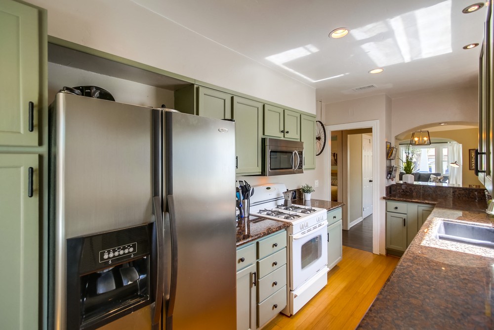Virtual tour photo 28 of 58 for 4378 Cherokee Ave