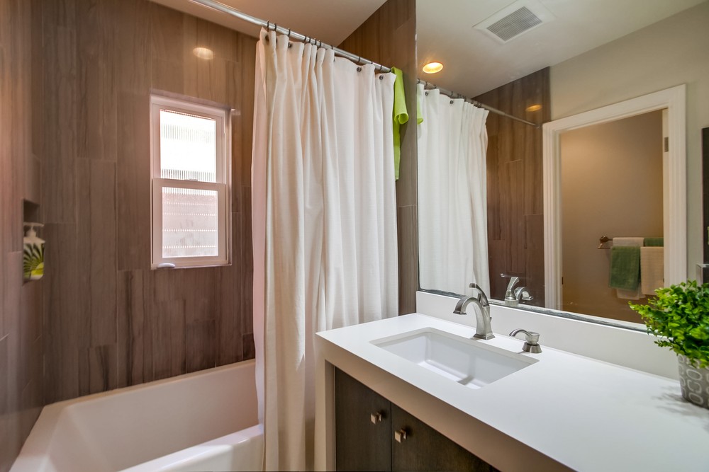 Virtual tour photo 37 of 58 for 4378 Cherokee Ave
