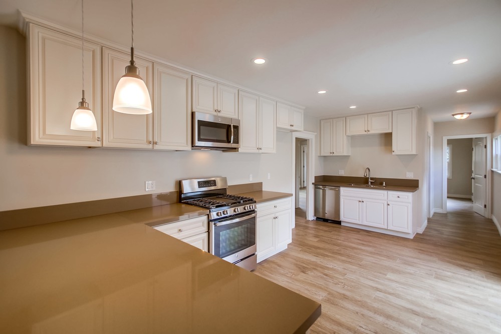 Virtual tour photo 10 of 62 for 4379 44th St