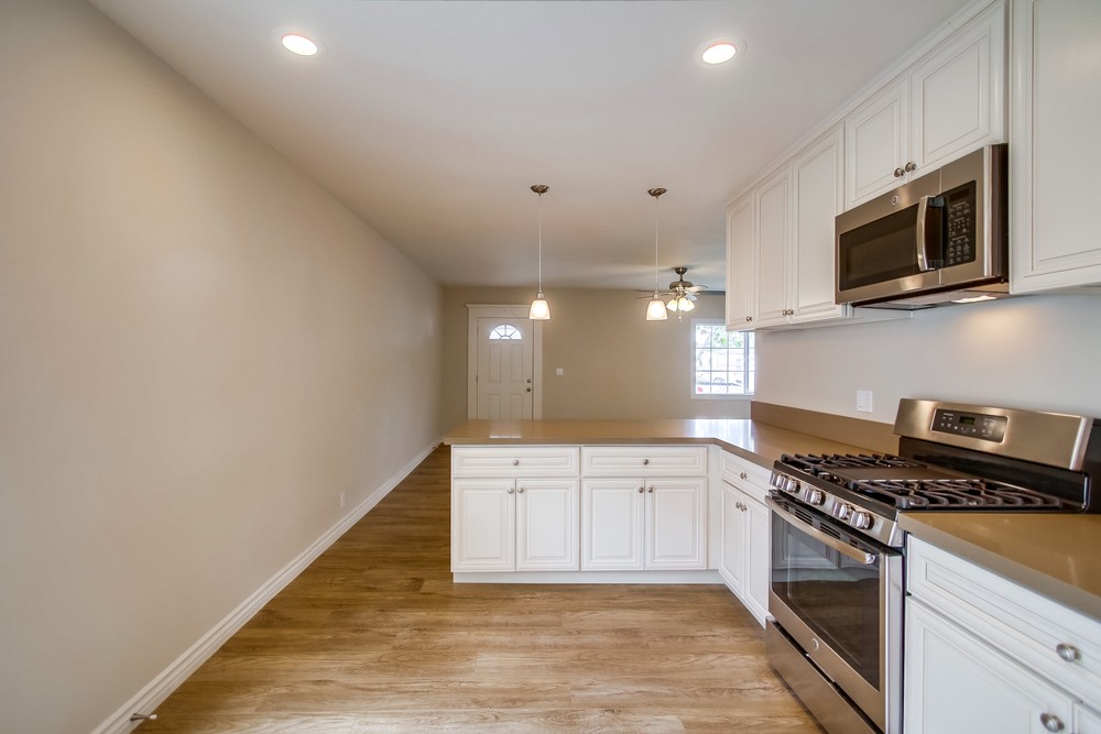 Virtual tour photo 15 of 62 for 4379 44th St