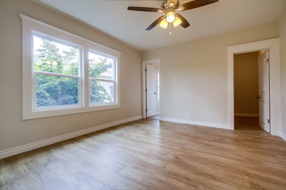 Virtual tour photo 19 of 62 for 4379 44th St