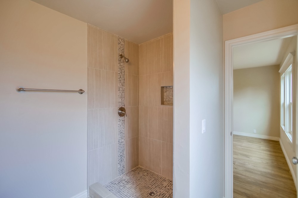 Virtual tour photo 22 of 62 for 4379 44th St