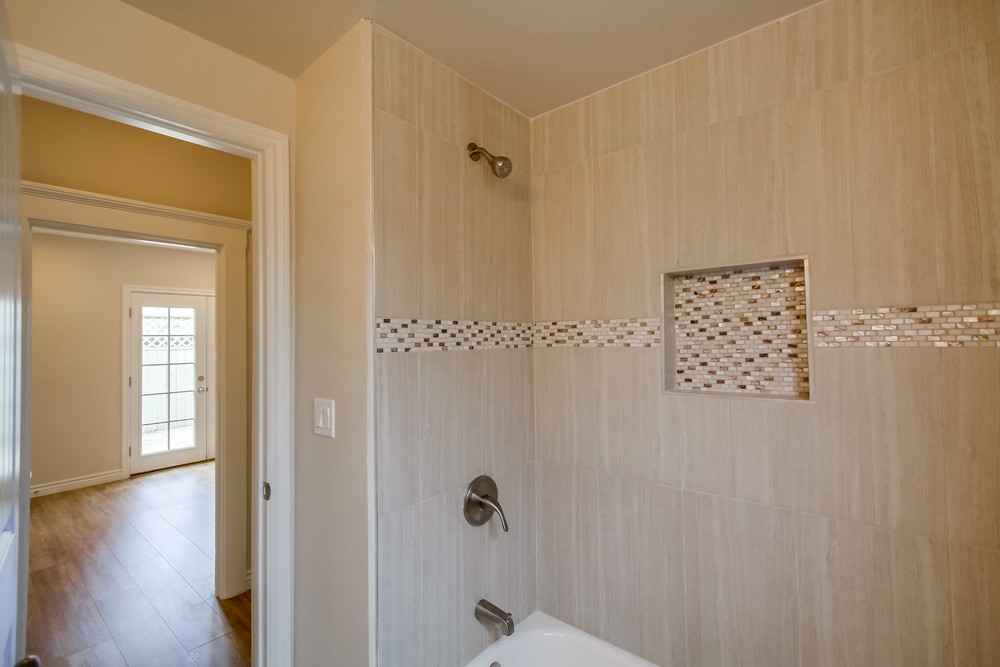 Virtual tour photo 31 of 62 for 4379 44th St