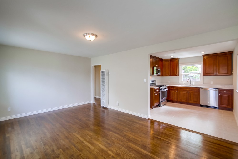 Virtual tour photo 40 of 62 for 4379 44th St