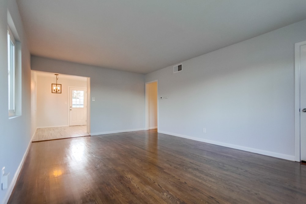 Virtual tour photo 16 of 45 for 438 65th St