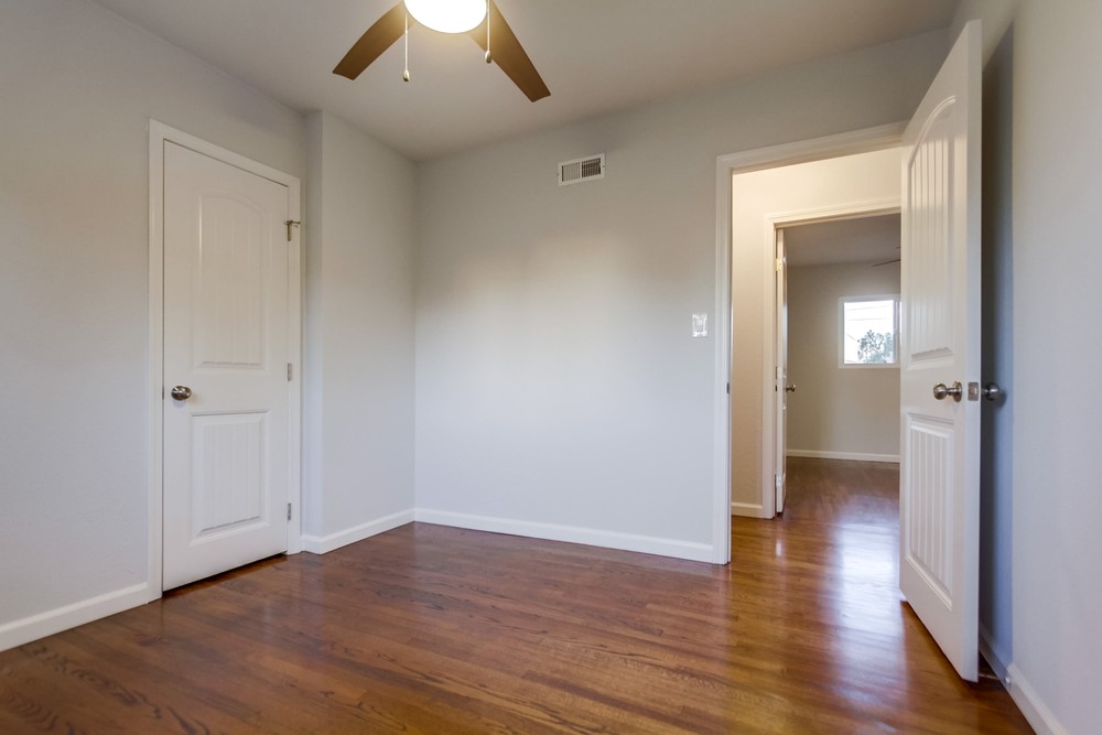 Virtual tour photo 31 of 45 for 438 65th St