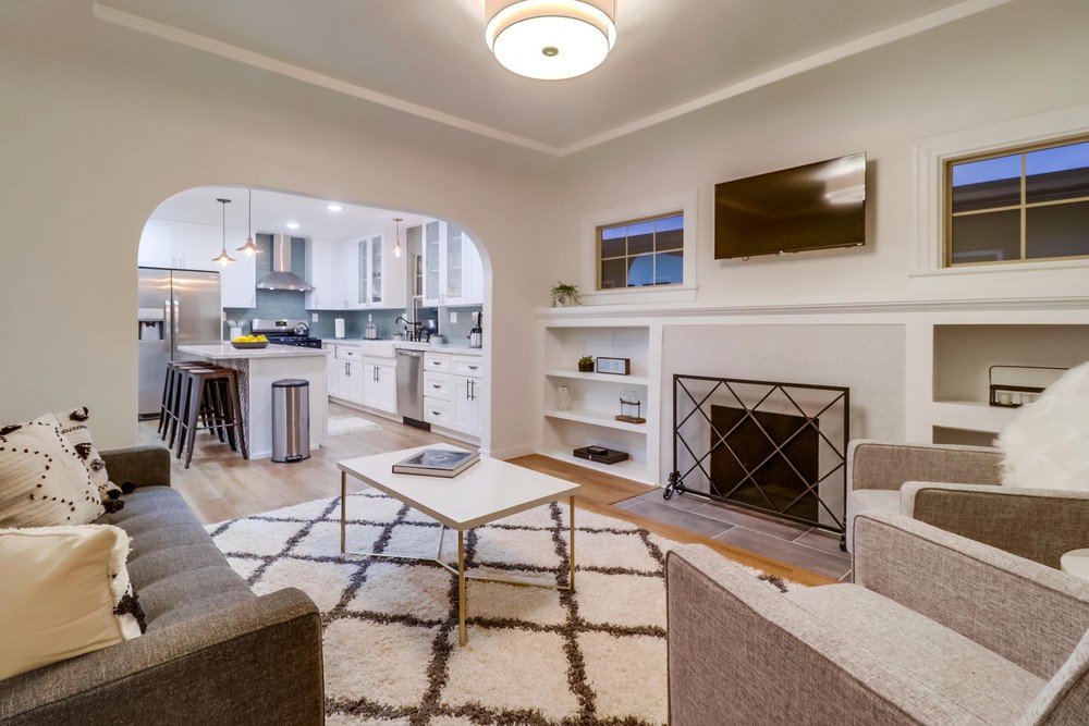 Virtual tour photo 7 of 72 for 4383 Central Ave