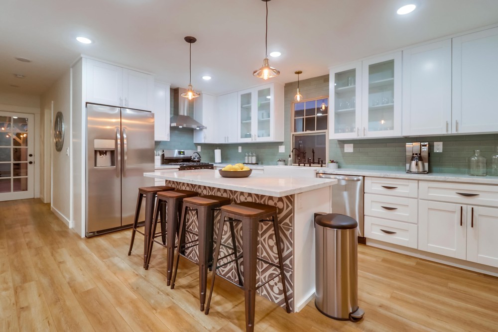 Virtual tour photo 10 of 72 for 4383 Central Ave