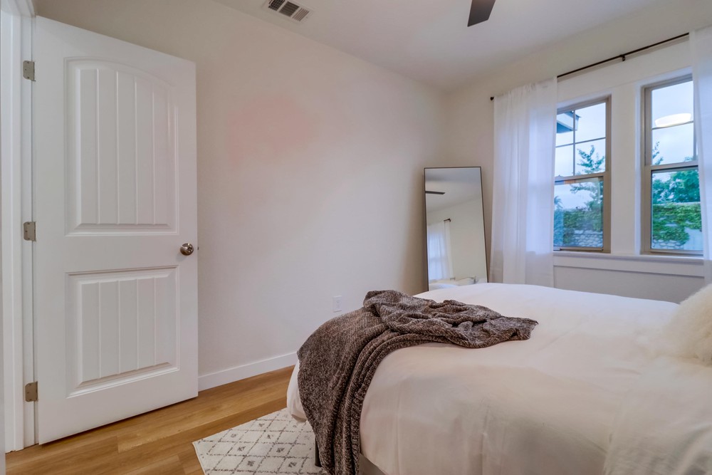 Virtual tour photo 22 of 72 for 4383 Central Ave