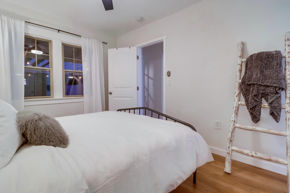 Virtual tour photo 29 of 72 for 4383 Central Ave