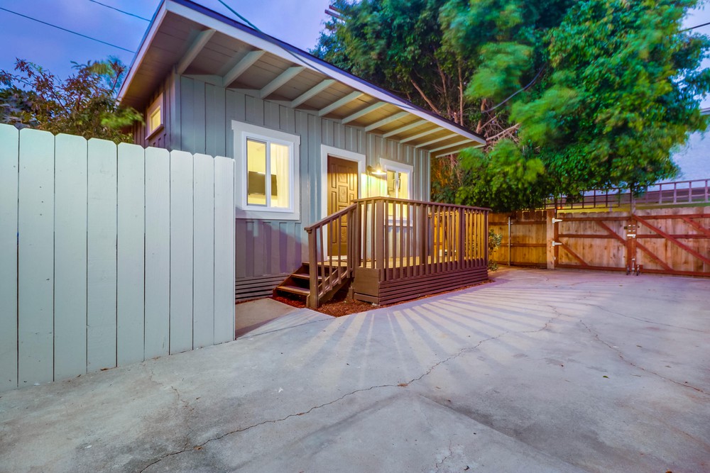 Virtual tour photo 51 of 72 for 4383 Central Ave