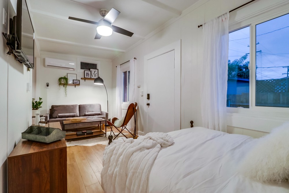 Virtual tour photo 65 of 72 for 4383 Central Ave