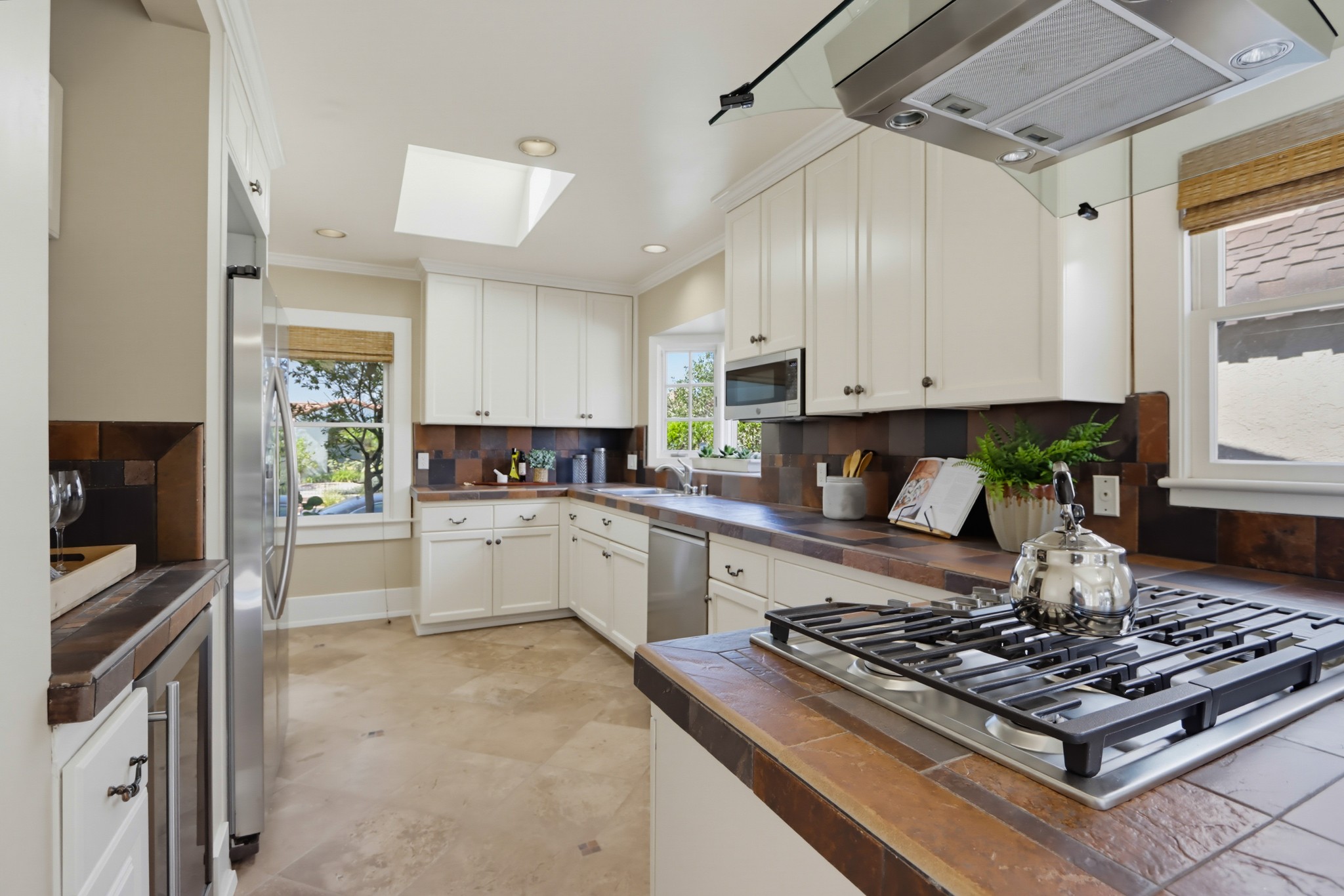 Virtual tour photo 21 of 67 for 4383 Trias St