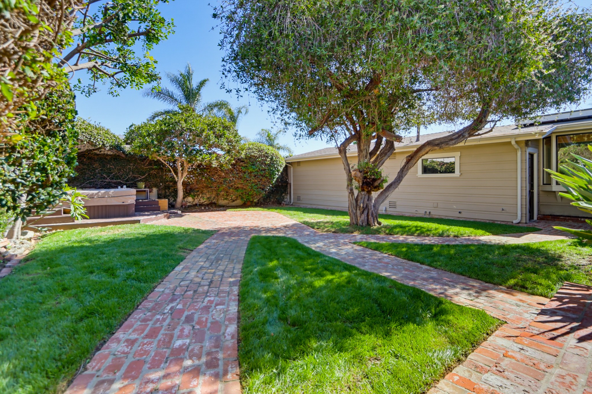 Virtual tour photo 59 of 67 for 4383 Trias St