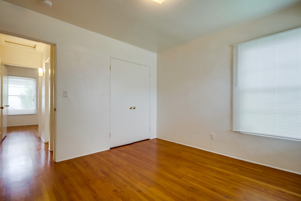 Virtual tour photo 18 of 23 for 4384 Louisiana St