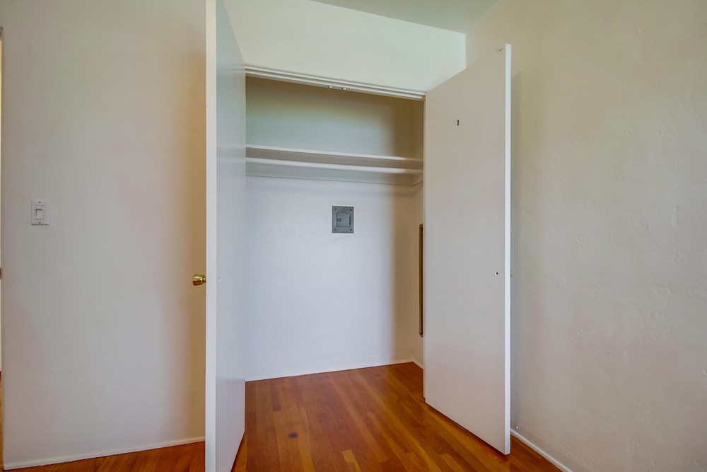 Virtual tour photo 19 of 23 for 4384 Louisiana St