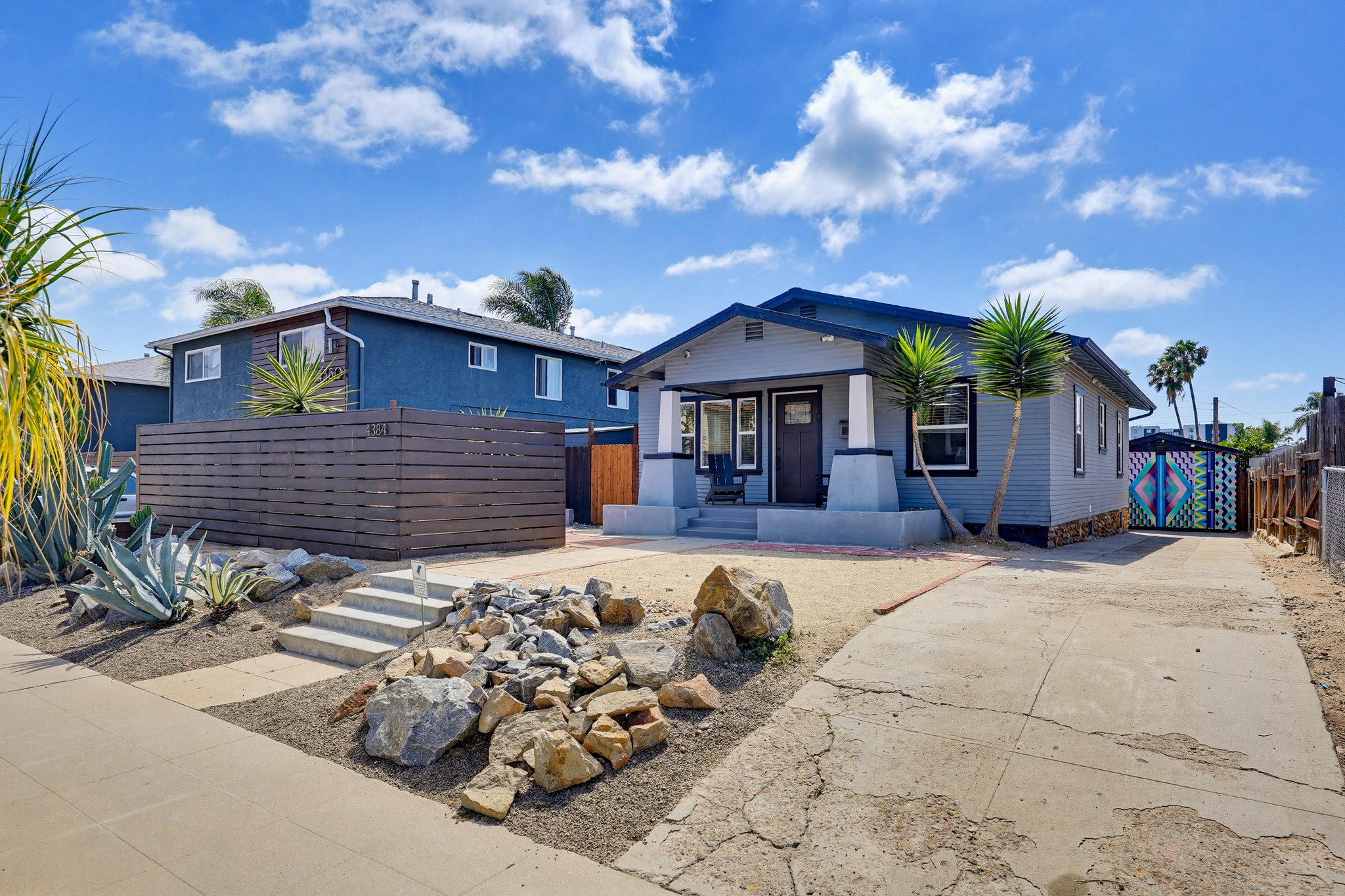 Virtual tour photo 1 of 128 for 4384 Mississippi St