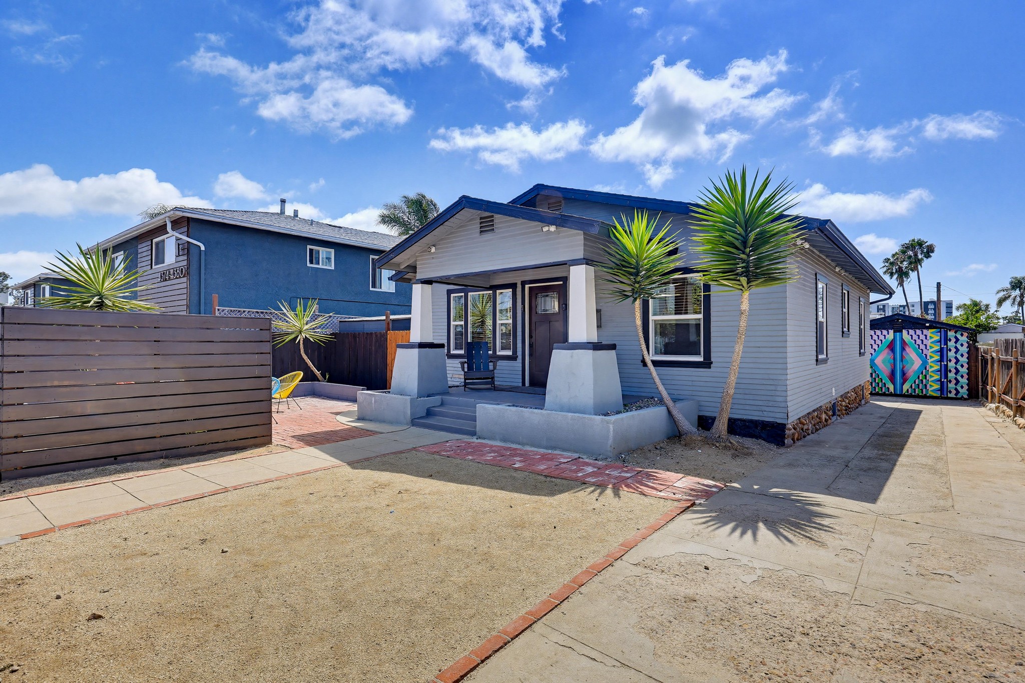 Virtual tour photo 5 of 128 for 4384 Mississippi St