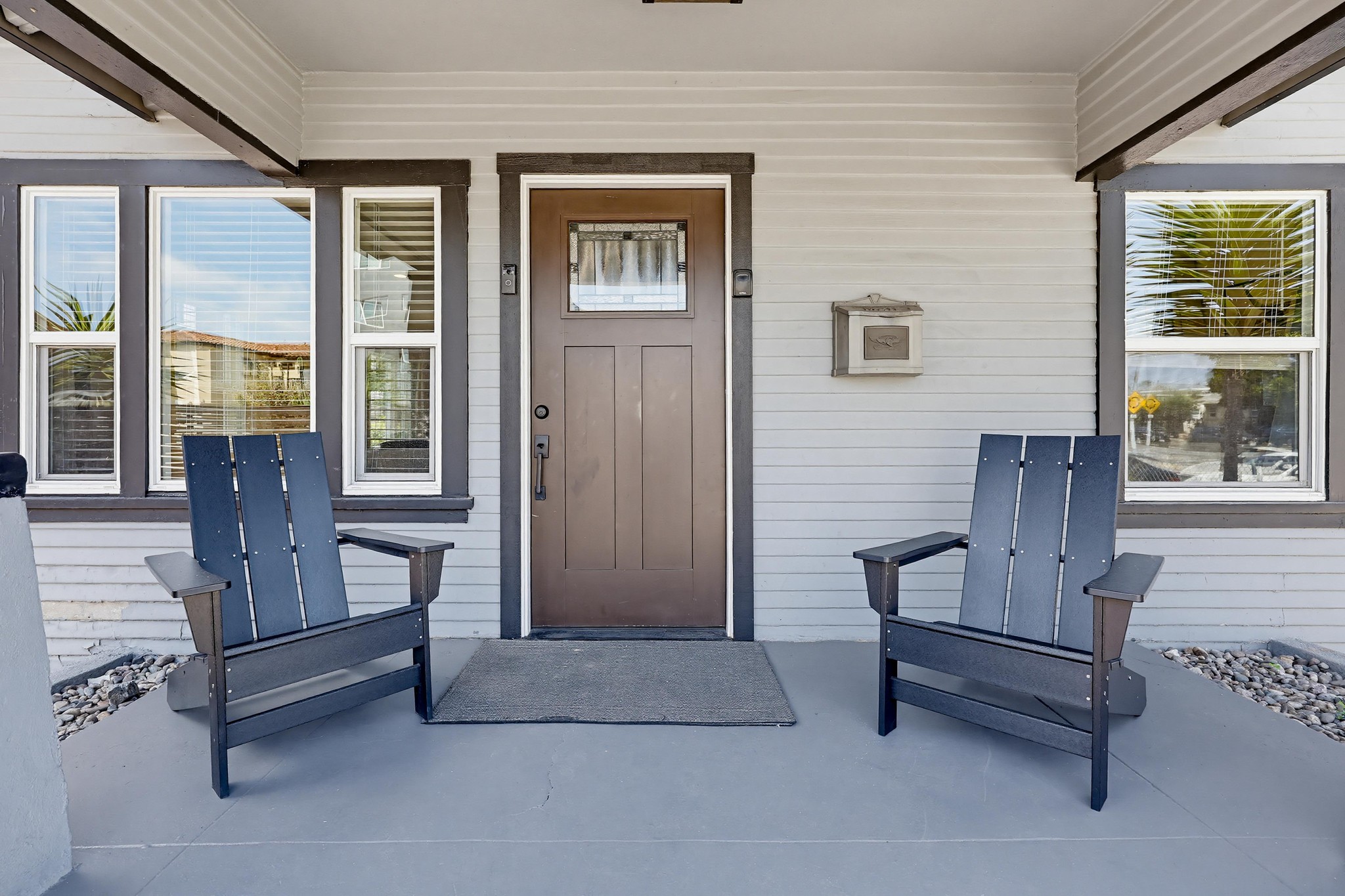 Virtual tour photo 7 of 128 for 4384 Mississippi St