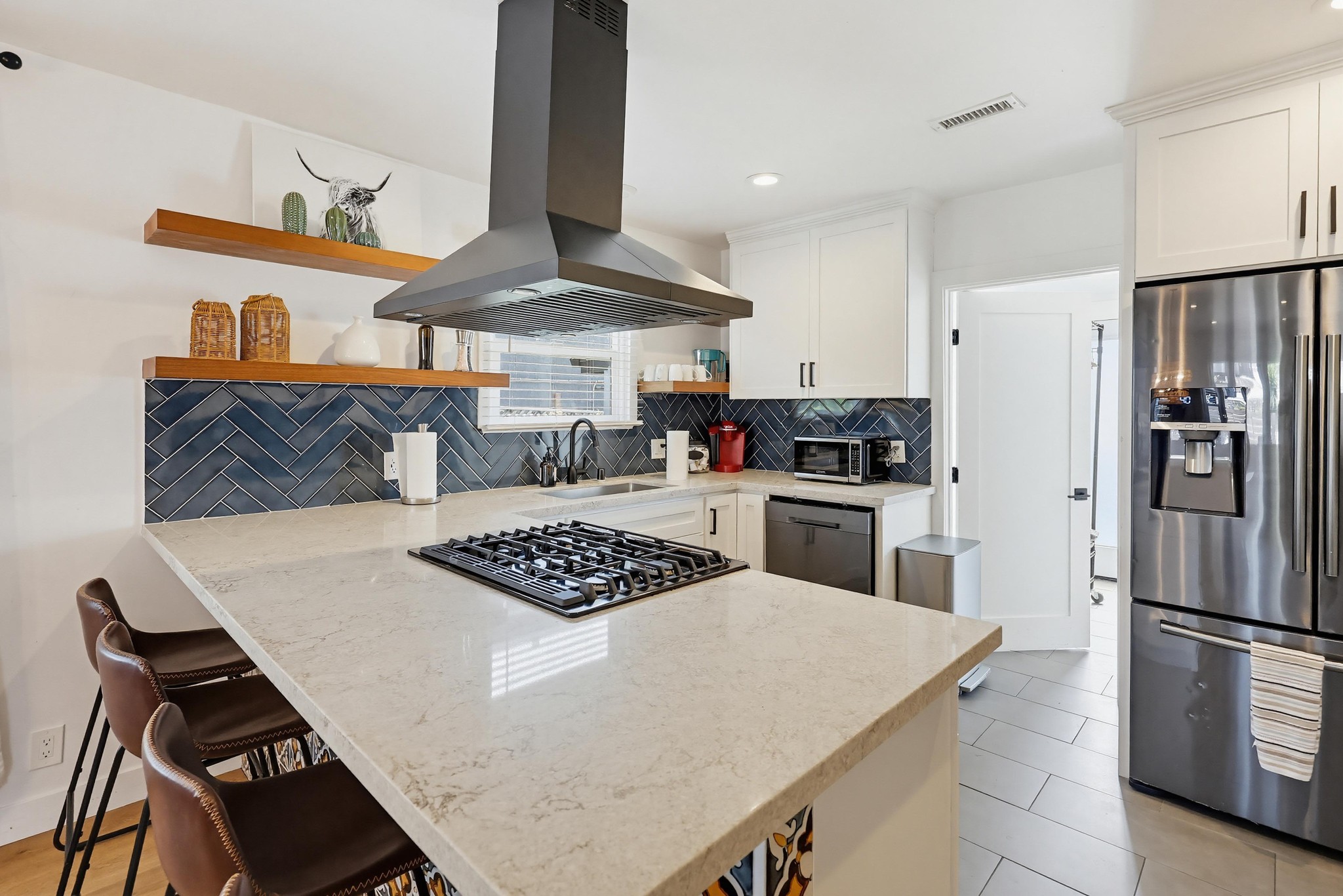 Virtual tour photo 17 of 128 for 4384 Mississippi St