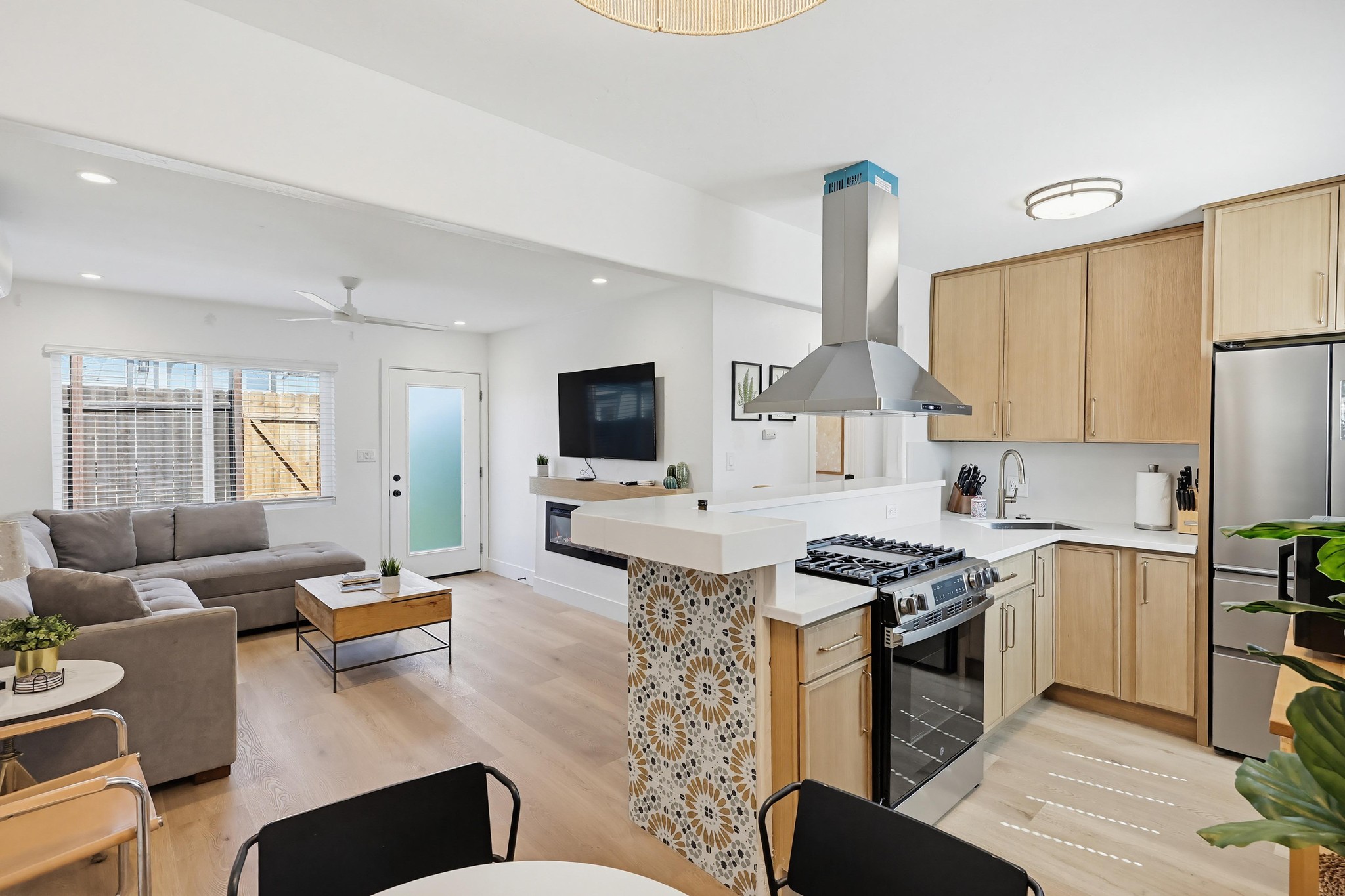 Virtual tour photo 66 of 128 for 4384 Mississippi St