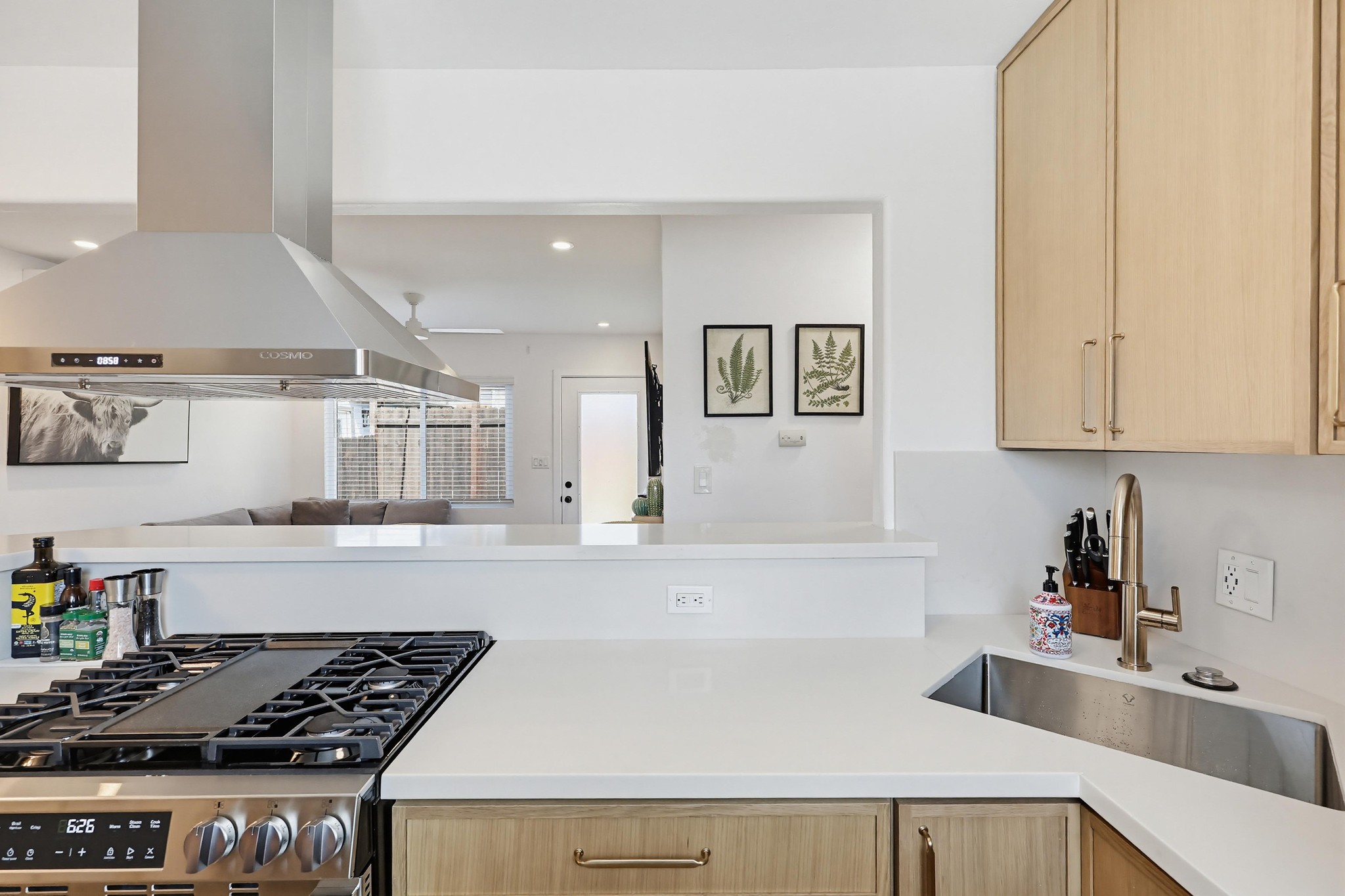 Virtual tour photo 71 of 128 for 4384 Mississippi St