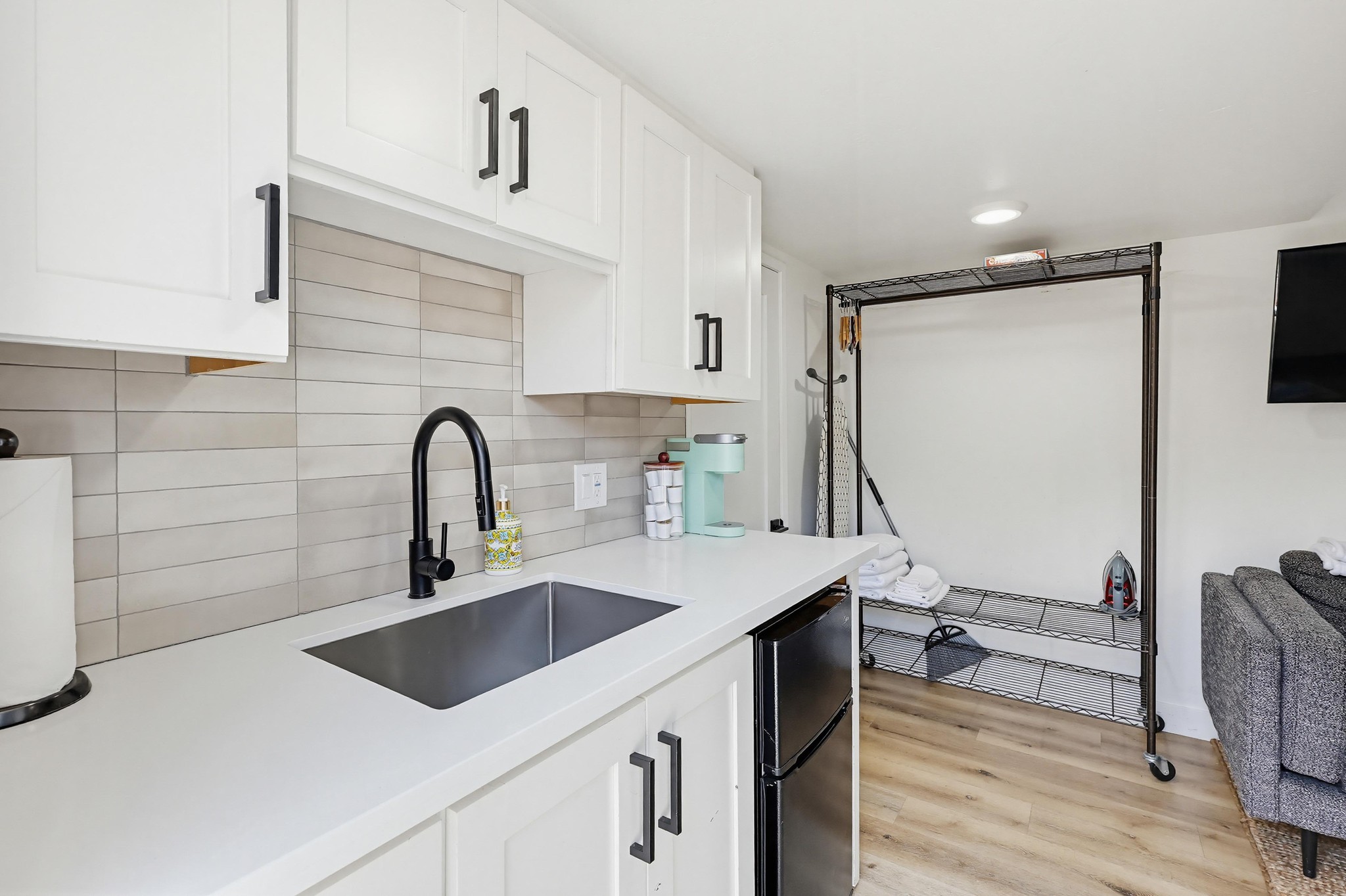 Virtual tour photo 91 of 128 for 4384 Mississippi St